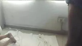 মাই এর, মেয়ে সেক্সি ...