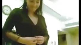 জিন ছাড়া, সেক্সি বি ...