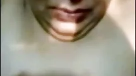 অপেশাদার স্বর্ণকেশী  ...