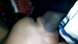 বড়ো বুকের সেক্সি ভি ...