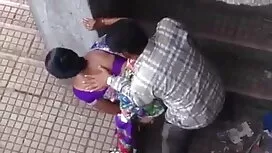 অনেক লাল এবং সাদা ছক ...