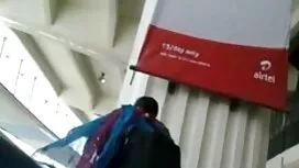 স্বর্ণকেশী, সেক্সি ব ...