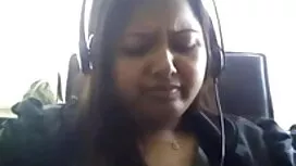 সুস্বাদু উনিশ এবং সে ...