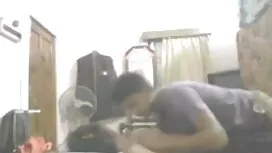 তলায় এবং ভিতরের বাঁ ...